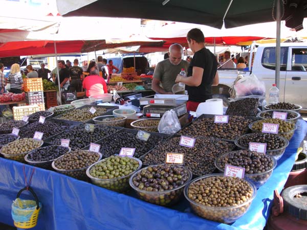 Shops in Crete